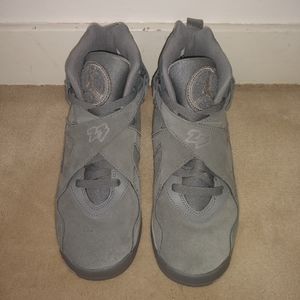 Grey air Jordans in great condition
